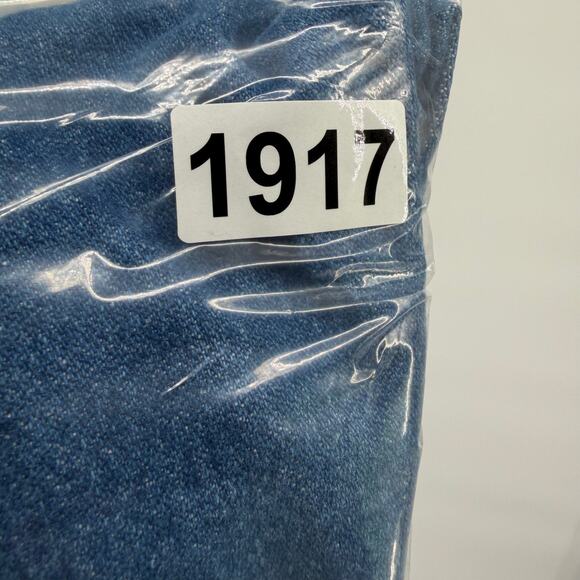 Vintage Wrangler Jeans Men’s 36 x 33 Straight Made In The USA Classic Denim - Picture 8 of 8